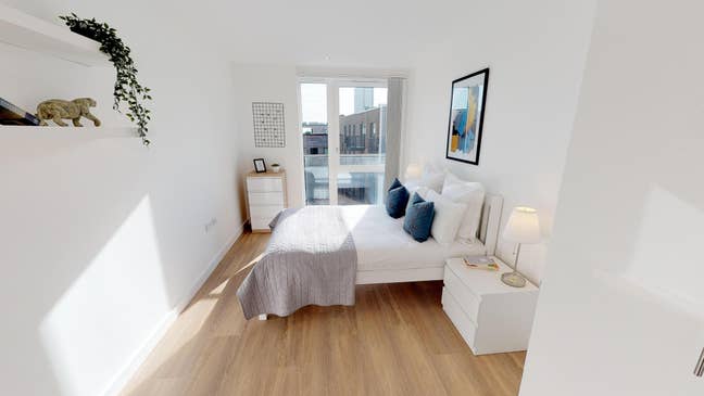 Double Bedroom - Surrey Quays - plus Gym Main Photo