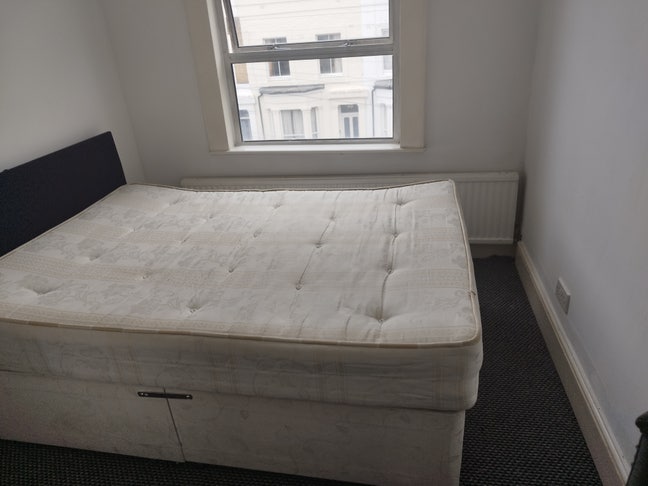 2 bedroom suitable for couple and single Main Photo