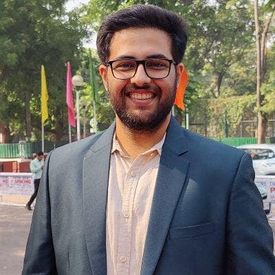 PhD in Astronomy looking for a room for a month Main Photo