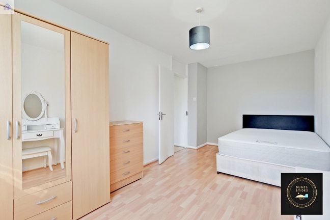 Stunning Rooms 10 Min Walk to Liverpool Street!! Main Photo