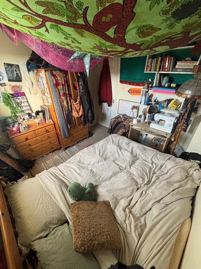 * Double Room - Immediate Move in * Main Photo