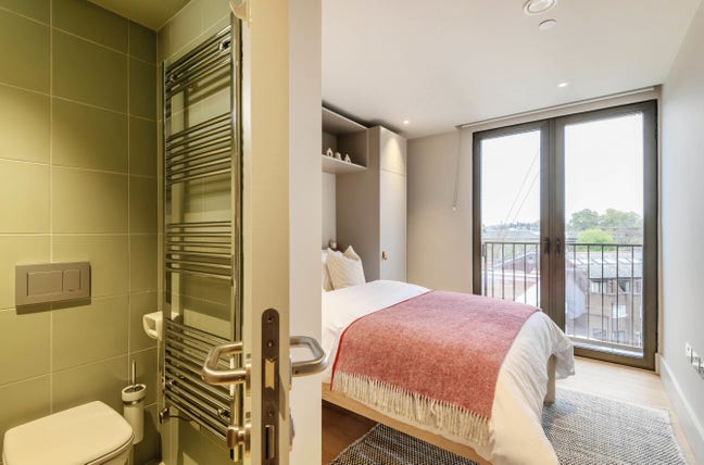 Beautiful En-suite room - 10-Min walk from Camden Main Photo