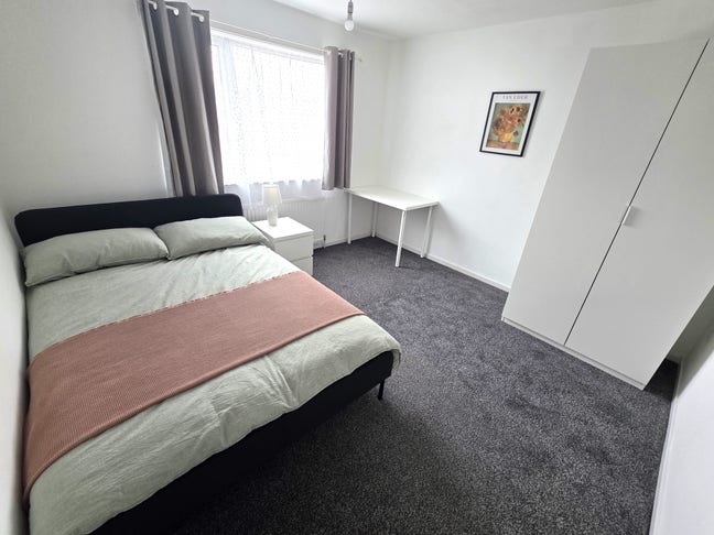 New Renovated HouseShare | Warrington hospital  Main Photo