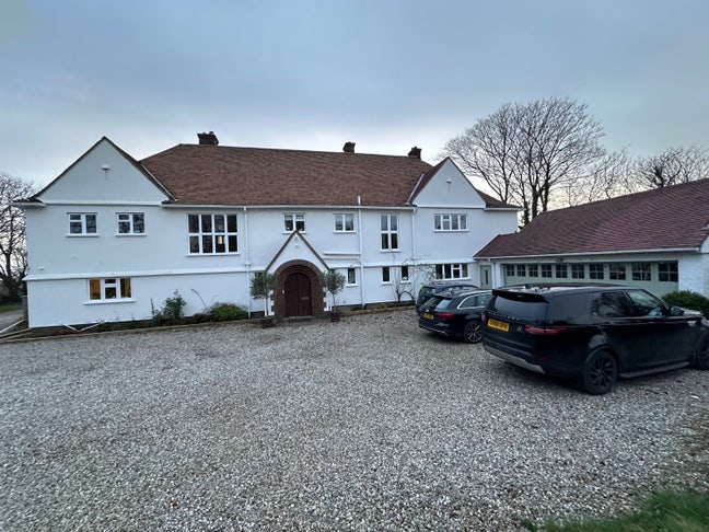 New 2 bedroom annex in beautiful large house Main Photo