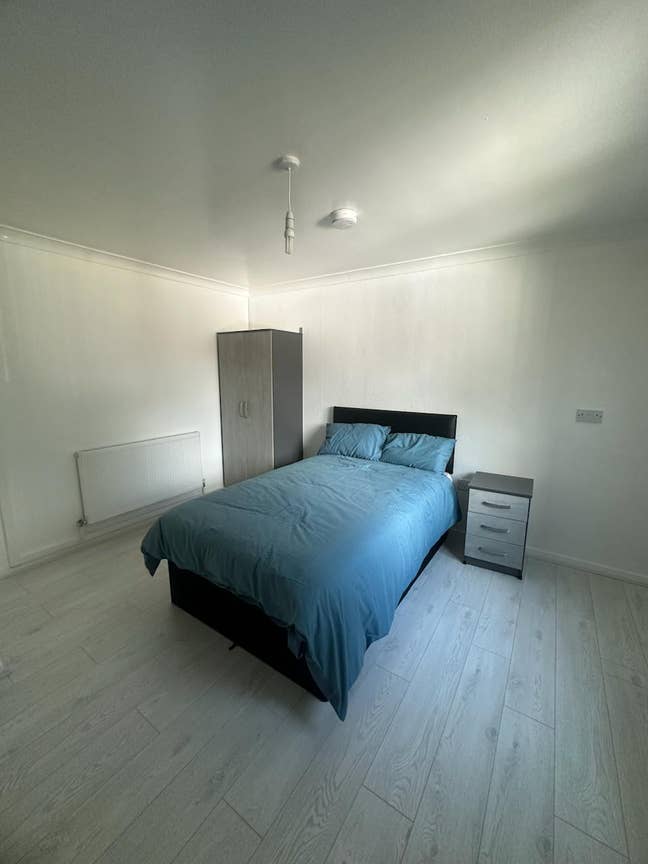 Room share Universal Credits (Dss, Pip, Fsa, Jsa) Main Photo