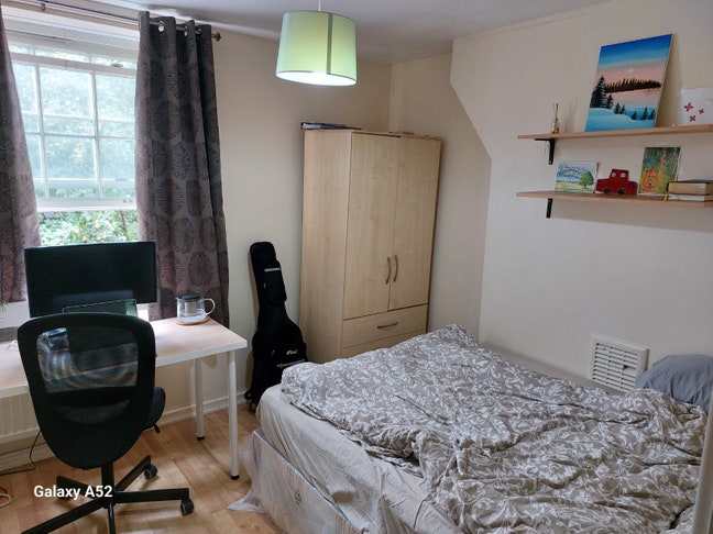 Room in central London Main Photo