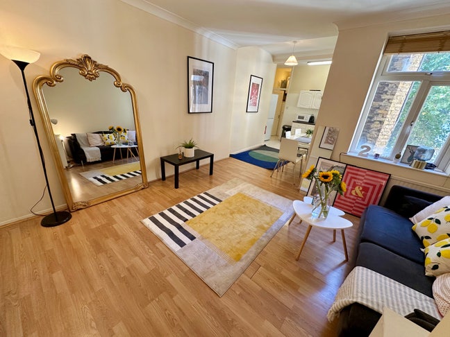 Incredible Offer-2 Room-Available Today-Russell Sq Main Photo