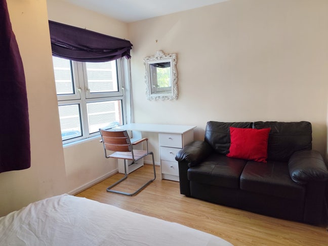 Rooms in Birmingham-All bills included 🌟 Main Photo