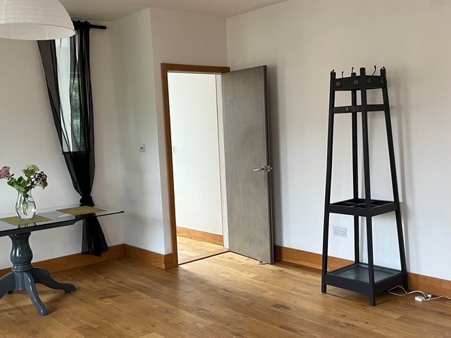 Contemporary room in a modern house  Main Photo
