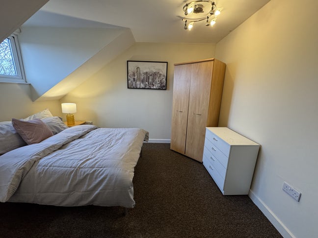 (333W)Cosy Vibrant Premium Room in Modern Property Main Photo