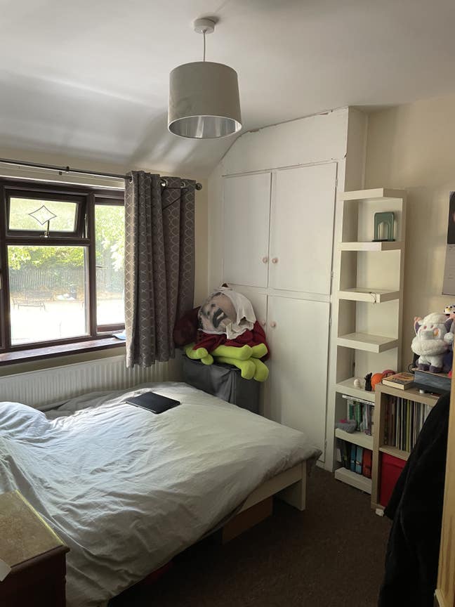 1 unfurnished bedroom - 1st Oct Main Photo