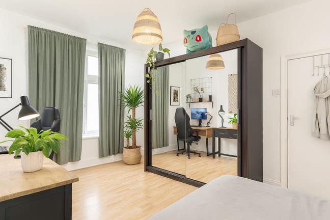 Nice double room in Leyton E10 5JY Main Photo