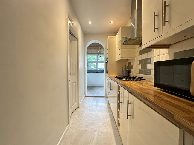 Spacious Double Room, Bright Modern Finishings Main Photo