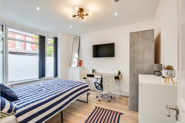 Brand New Student Rooms! 🏡 Reserve Now Main Photo