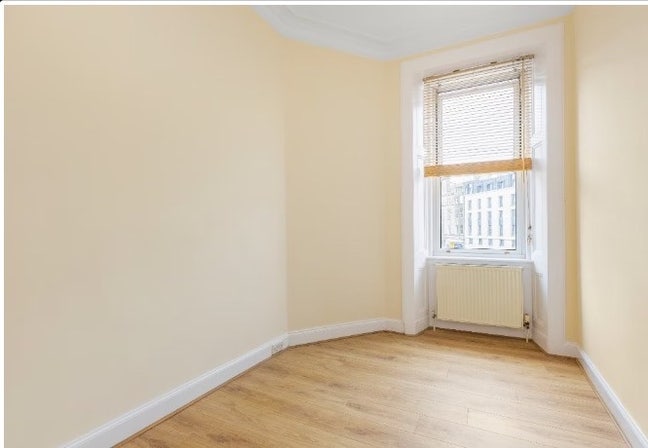 ✨Double Bedroom in City Centre on Leith Walk✨ Main Photo