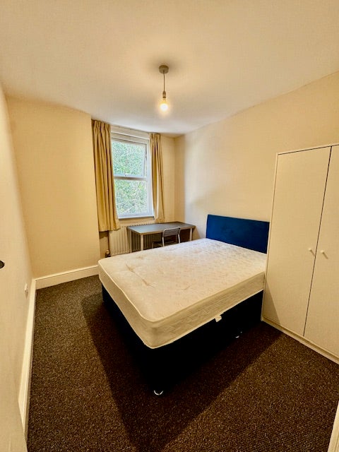 Double Room in Luton – All Bills Inclu Main Photo