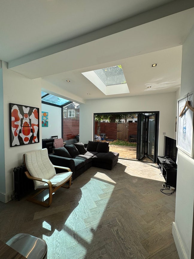 Room to rent in Peckham - message for Details  Main Photo
