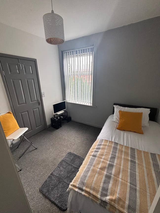 Ensuite Room Available (incl. Bills) Main Photo