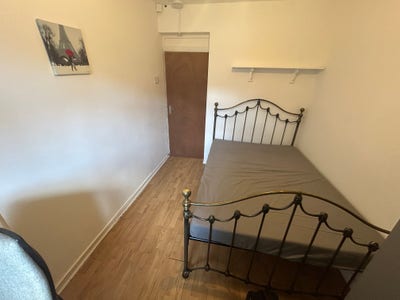 2 Double  Rooms  to Rent in Hammersmith W6 9Bs Main Photo