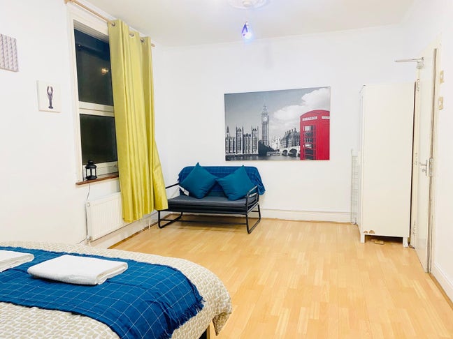 Luxurious Double Room@E2 7HR/Shoreditch/LST/BG Main Photo