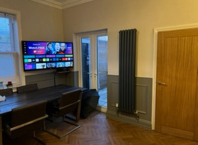 Beautiful home opposite York Hospital from May 1st Main Photo