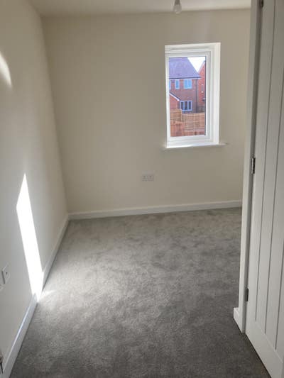 Single room available in Boughton Main Photo