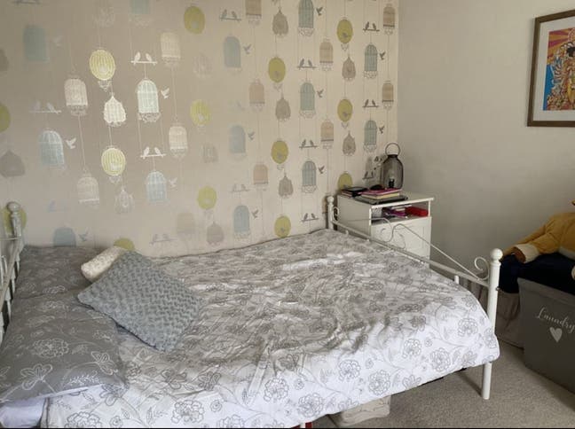 Double room available in Hertford Town  Main Photo
