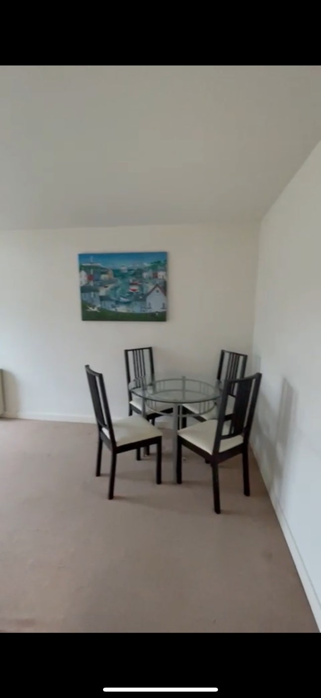 Double room available in Canary Wharf  Main Photo