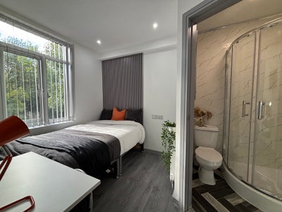 Stunning Ensuite Room Coming Soon Main Photo