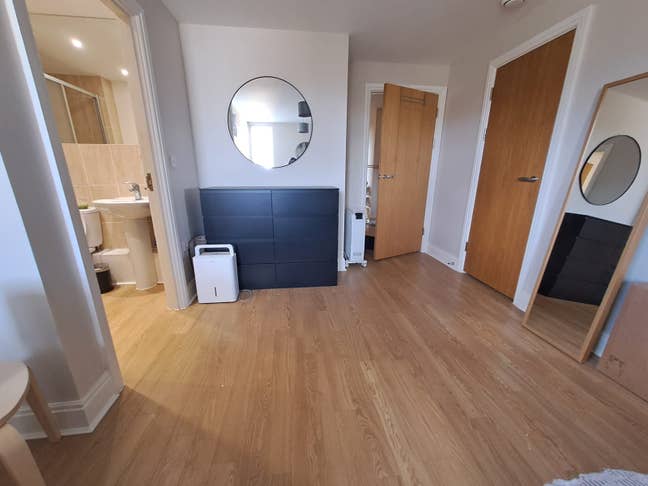 Double En Suite Kennington/ E&C Main Photo