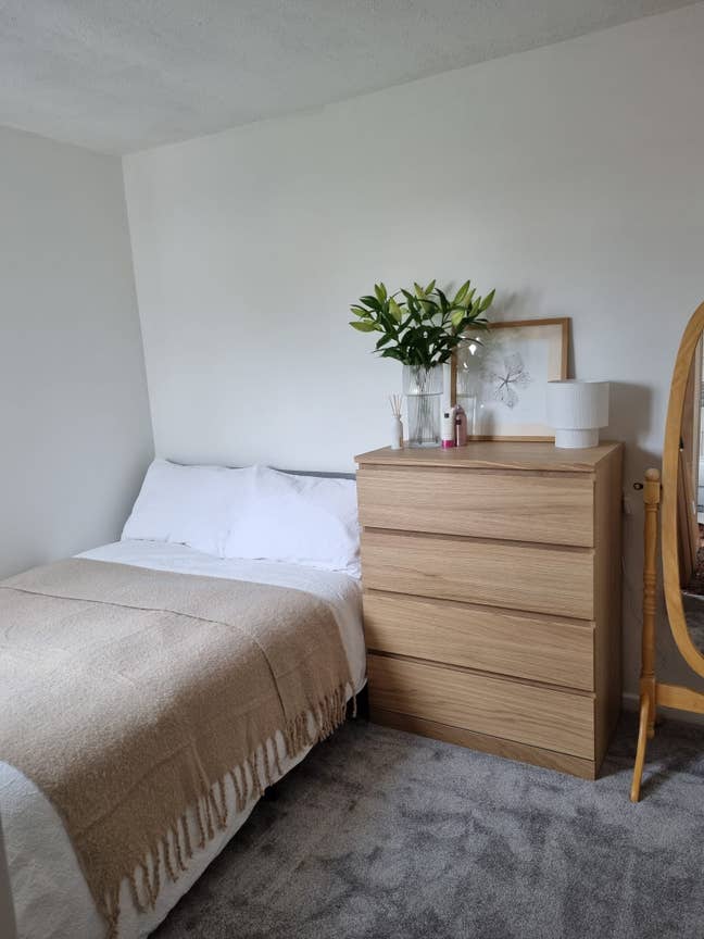 Two Double Bedrooms in Basingstoke Main Photo