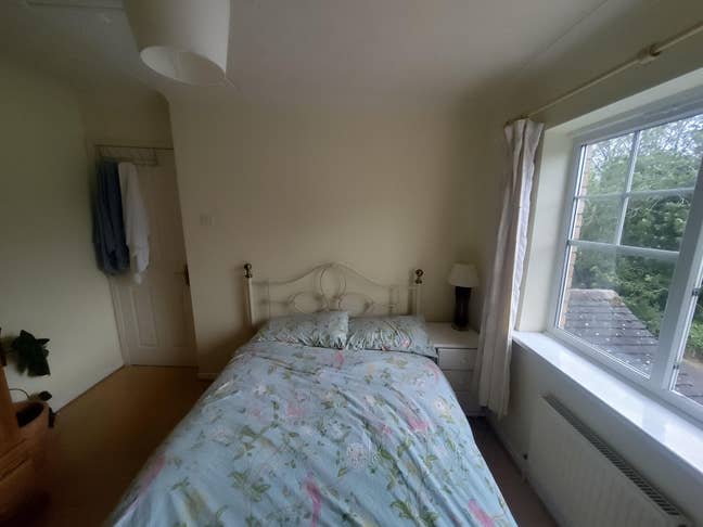 Double room furnished/unfurnished quiet household Main Photo