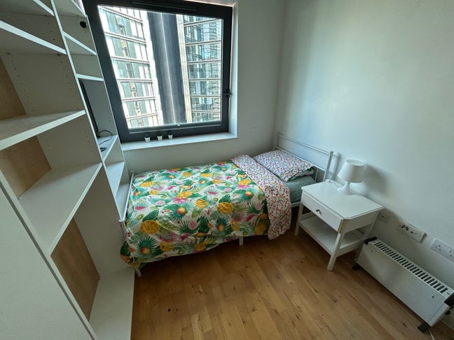 Furnished Room ~ Discovery Dock East ,Canary Wharf Main Photo