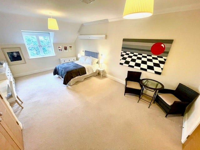 En Suite Double Room – Esher – &pound;900 pcm Main Photo