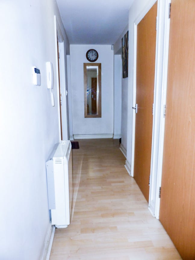 2 Bedroom Apartment Main Photo