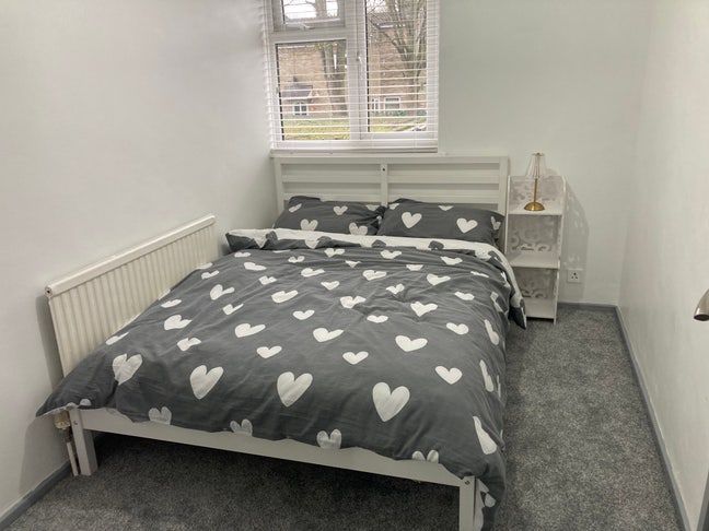 Double Room Female House to Share with a Female Main Photo