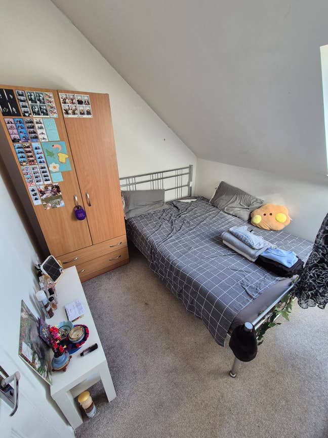 Single bedroom in Raynes Park Main Photo