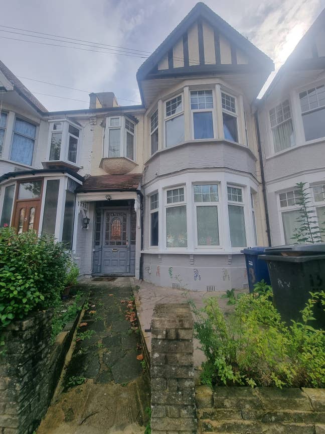 Lovely single room available Finchley  Main Photo