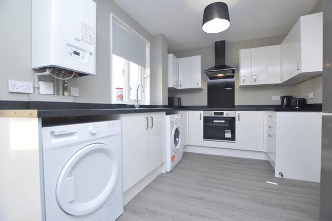 Four Bedroom House Close to NNUH & UEA Main Photo