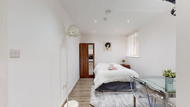 Refurnished Studio in Willesden- Book a Viewing  Main Photo