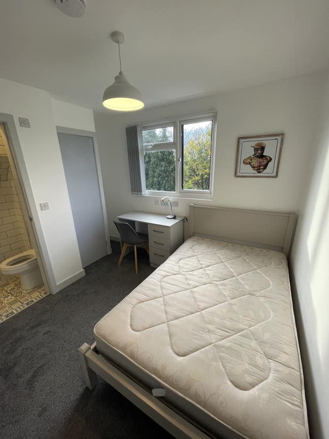 CV1 En-Suite 🏡 Main Photo