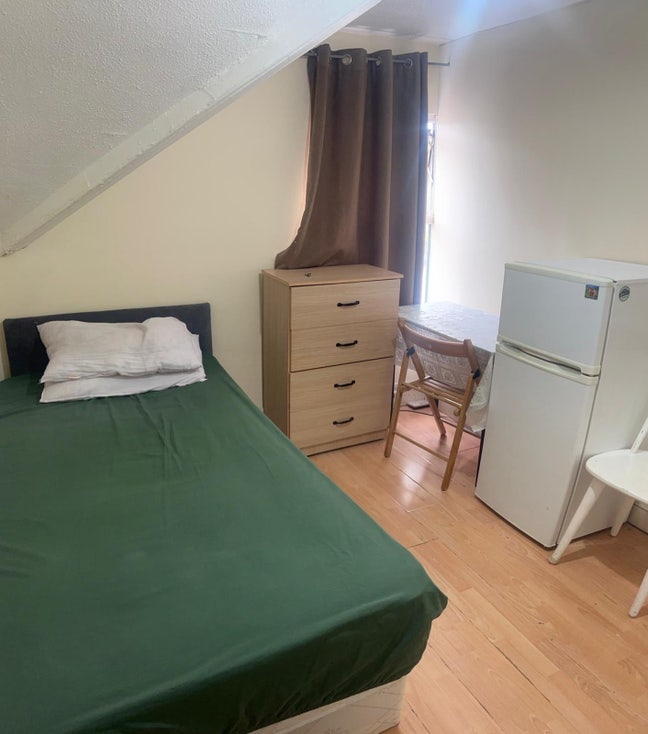 🛏️ Single Room to Let in- Willesden Green  Main Photo