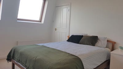 Location 🏡 Location 📞 Location ✔️Clapham Main Photo