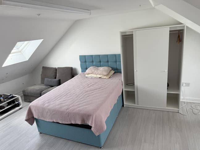 Large attic room/Ensuite in Greenwich,Shooters Hil Main Photo