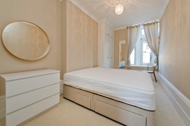 Double room in Clapham junction  Main Photo