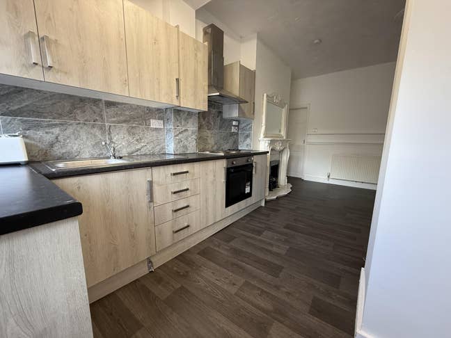Brand New Rooms in Bolton - BL2 Main Photo