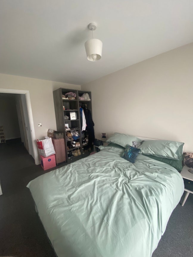 Room for rent  Main Photo