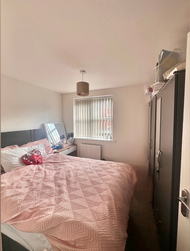 Newly renovated double room  Main Photo