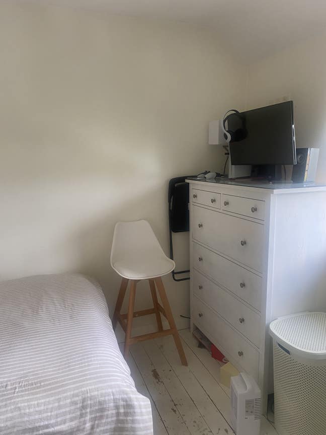 Double Room to let  Main Photo