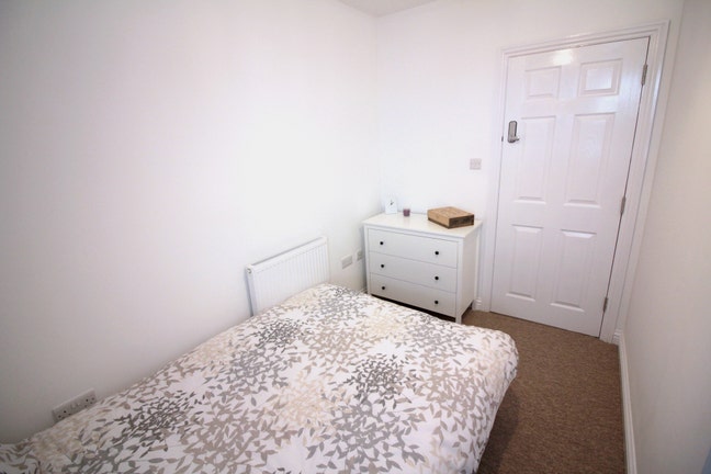 Nice double room in good location Main Photo